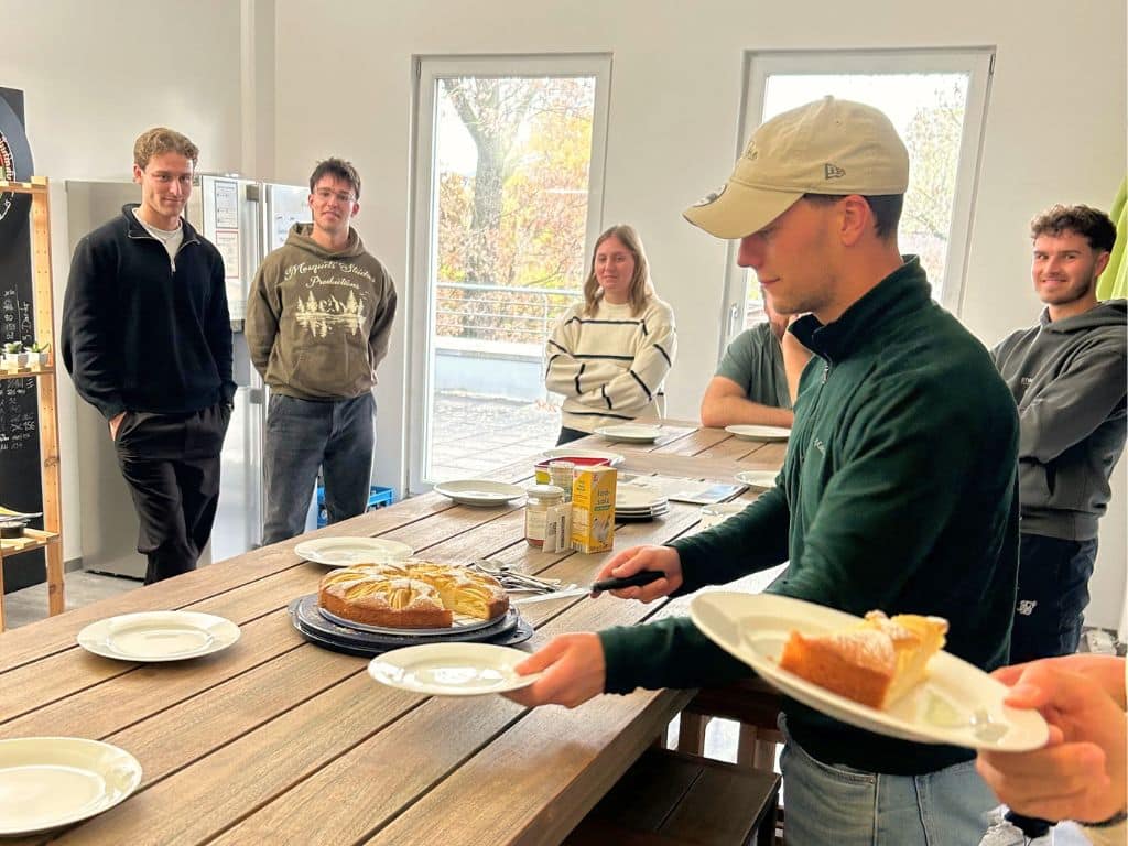 Abschied mit Wertschätzung: So gestalten wir Offboarding bei der SOCCA GROUP